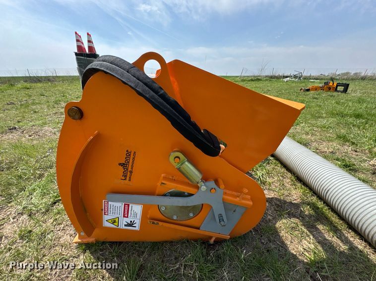 image for item DO0863 2024 LandHonor DCM-11-250G skid steer concrete mixer