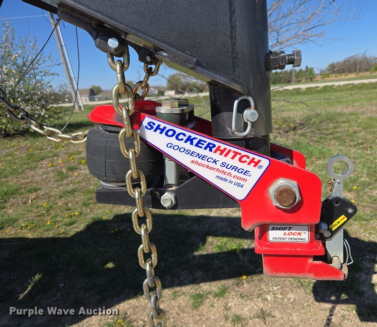 image for item DO7888 2022 RoadClipper hydraulic tail equipment trailer