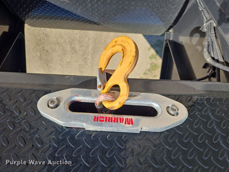 image for item DO7888 2022 RoadClipper hydraulic tail equipment trailer