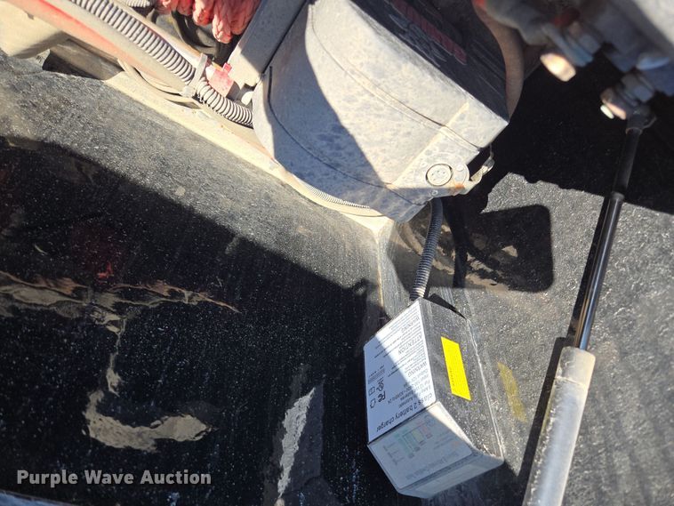 image for item DO7888 2022 RoadClipper hydraulic tail equipment trailer