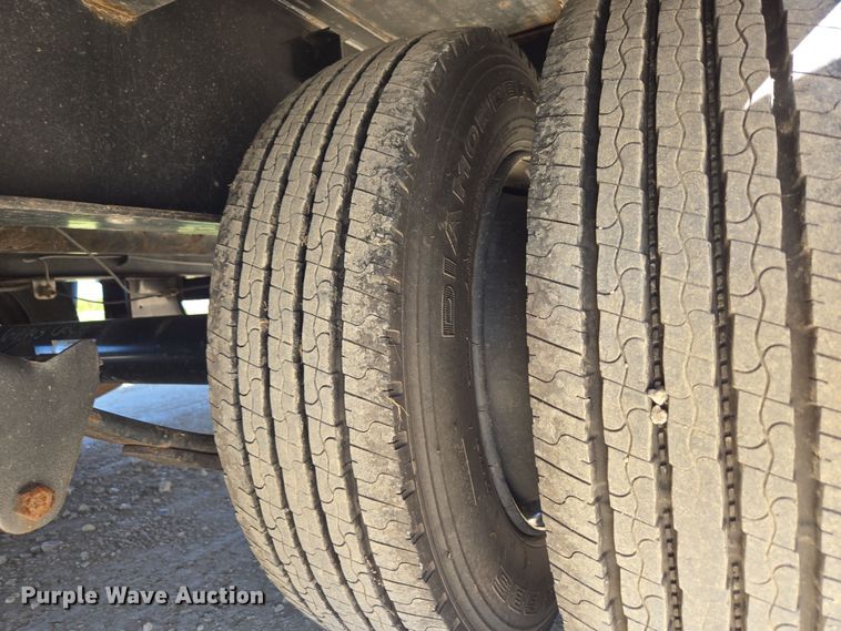 image for item DO7888 2022 RoadClipper hydraulic tail equipment trailer