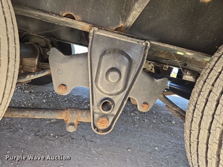 image for item DO7888 2022 RoadClipper hydraulic tail equipment trailer