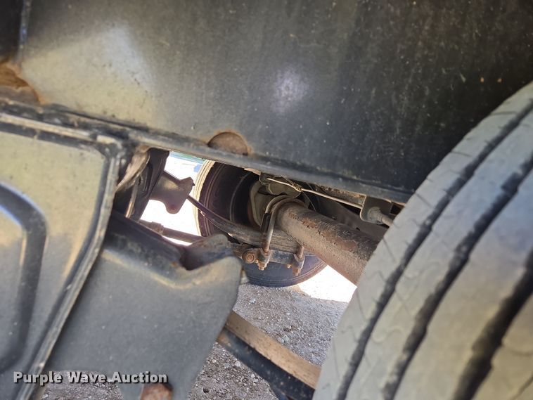 image for item DO7888 2022 RoadClipper hydraulic tail equipment trailer