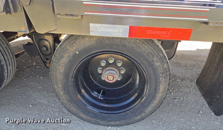 image for item DO7888 2022 RoadClipper hydraulic tail equipment trailer