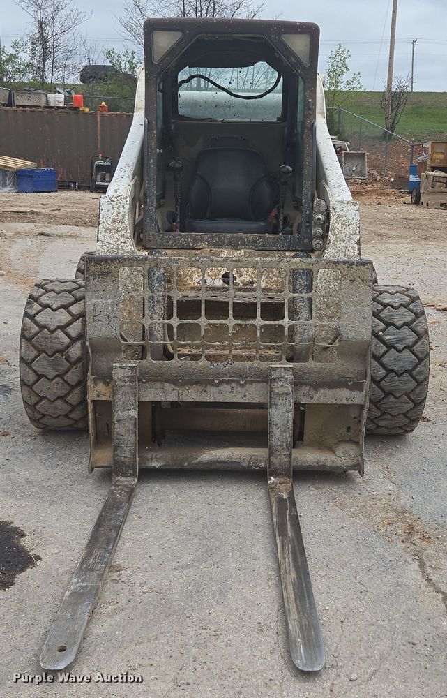 image for item DP6279 2006 Bobcat S250 skid steer loader
