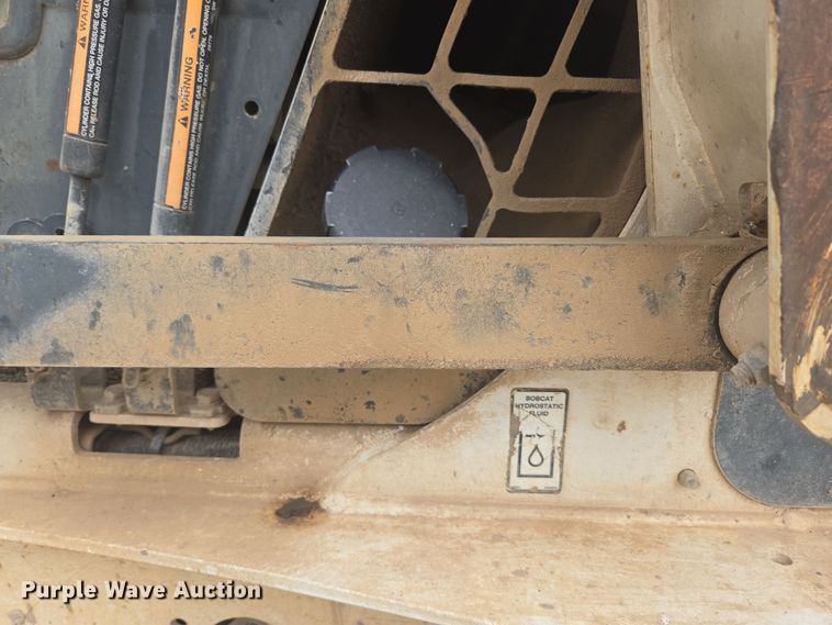image for item DP6279 2006 Bobcat S250 skid steer loader