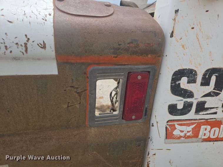 image for item DP6279 2006 Bobcat S250 skid steer loader