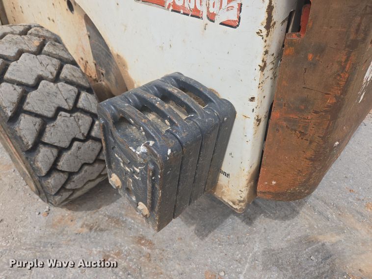 image for item DP6279 2006 Bobcat S250 skid steer loader