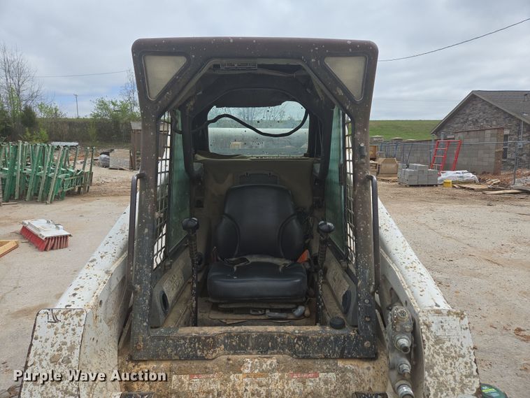 image for item DP6279 2006 Bobcat S250 skid steer loader