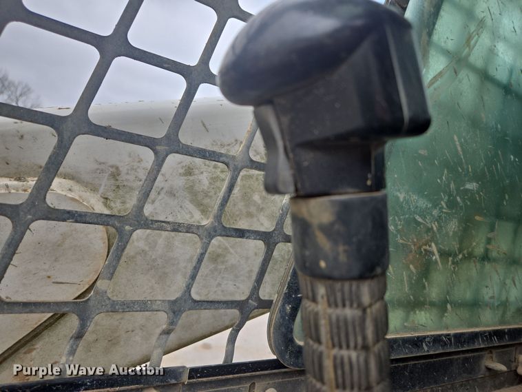 image for item DP6279 2006 Bobcat S250 skid steer loader