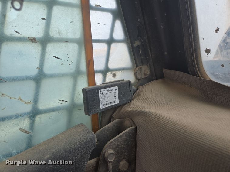 image for item DP6279 2006 Bobcat S250 skid steer loader