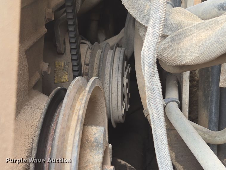 image for item DP6279 2006 Bobcat S250 skid steer loader