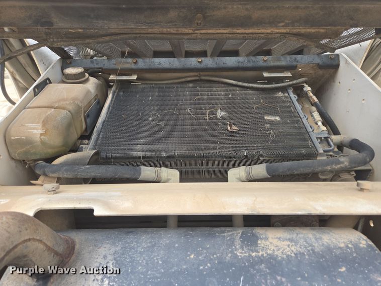 image for item DP6279 2006 Bobcat S250 skid steer loader