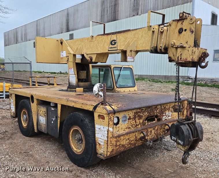 image for item DP6283 1990 Grove AP308 crane