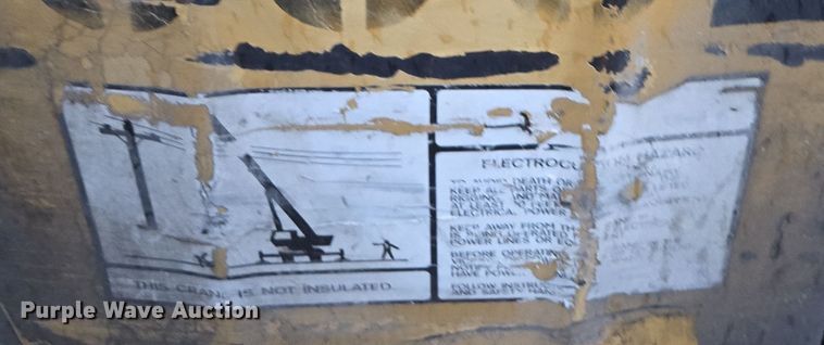 image for item DP6283 1990 Grove AP308 crane