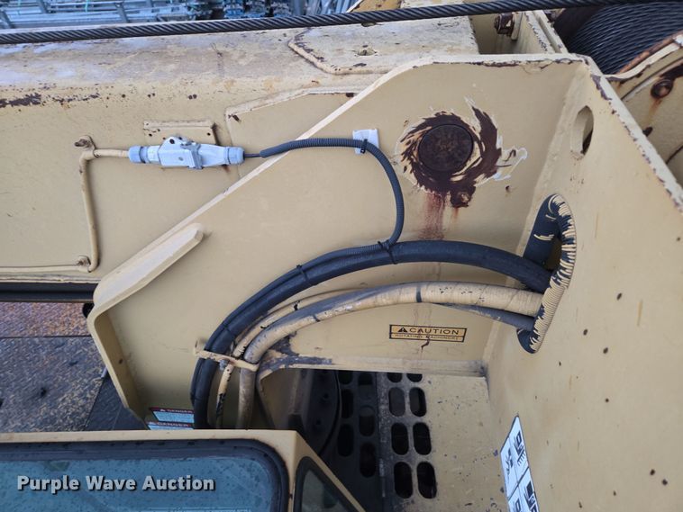 image for item DP6283 1990 Grove AP308 crane