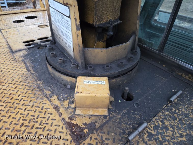 image for item DP6283 1990 Grove AP308 crane