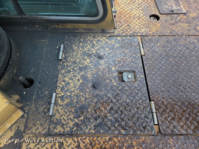 image for item DP6283 1990 Grove AP308 crane