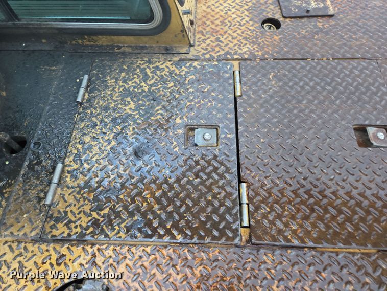 image for item DP6283 1990 Grove AP308 crane