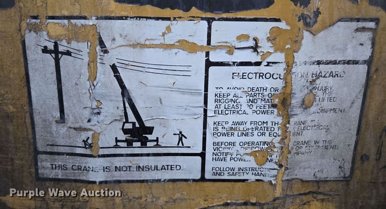 image for item DP6283 1990 Grove AP308 crane