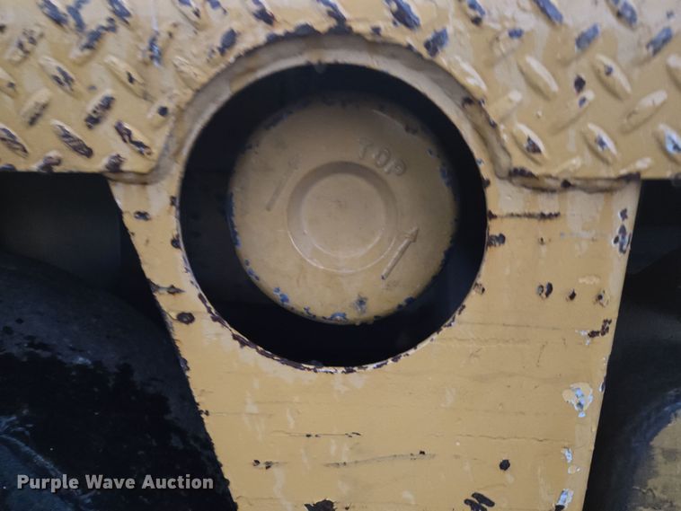 image for item DP6283 1990 Grove AP308 crane