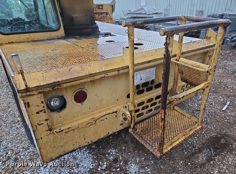 image for item DP6283 1990 Grove AP308 crane