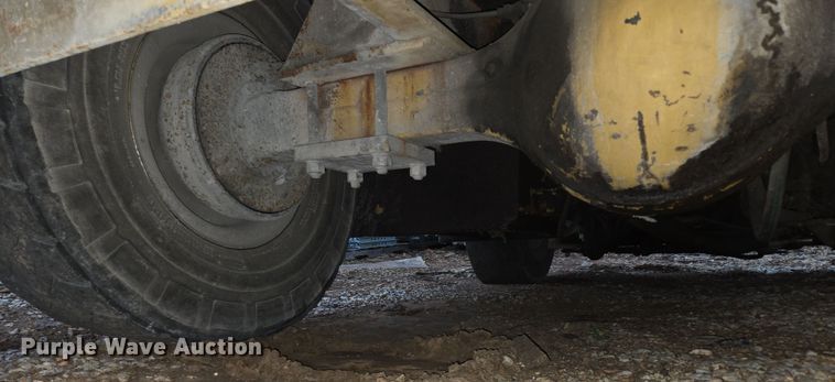 image for item DP6283 1990 Grove AP308 crane