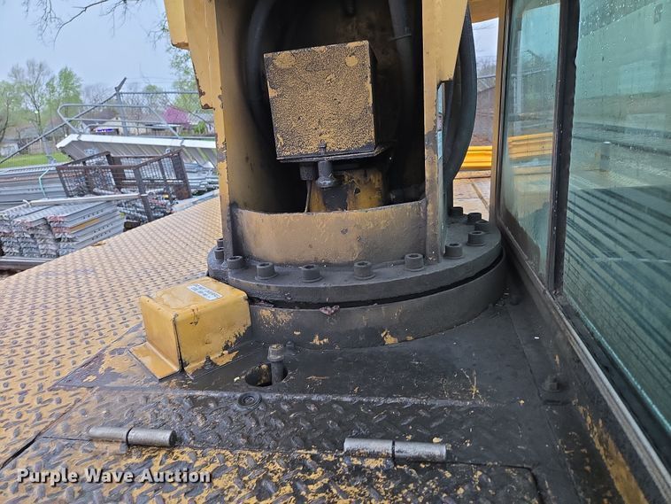 image for item DP6283 1990 Grove AP308 crane