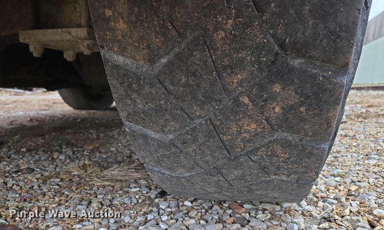 image for item DP6283 1990 Grove AP308 crane