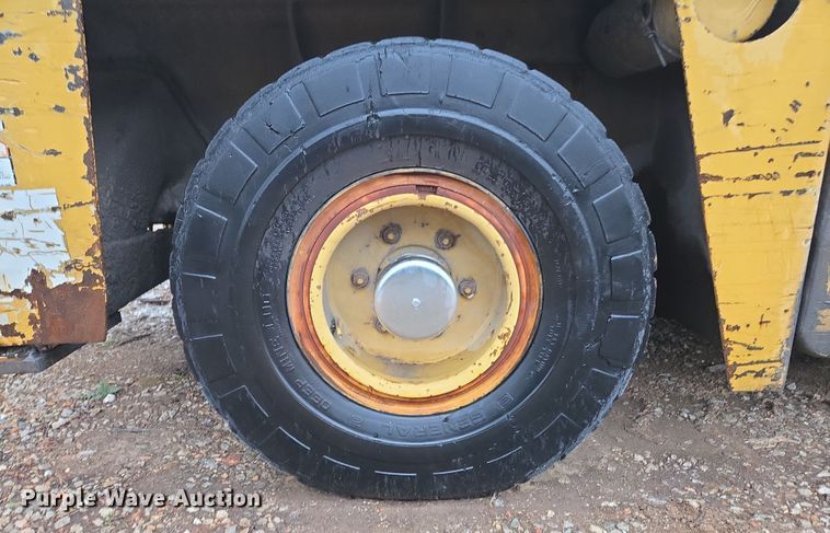 image for item DP6283 1990 Grove AP308 crane