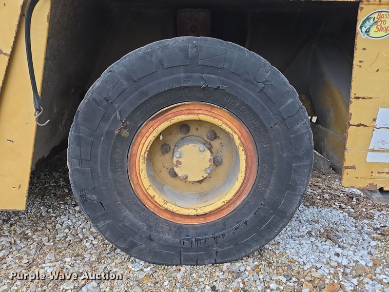 image for item DP6283 1990 Grove AP308 crane