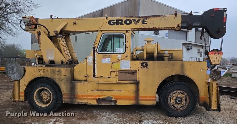 image for item DP6284 1990 Grove 1012 crane