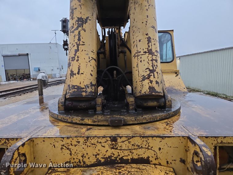 image for item DP6284 1990 Grove 1012 crane