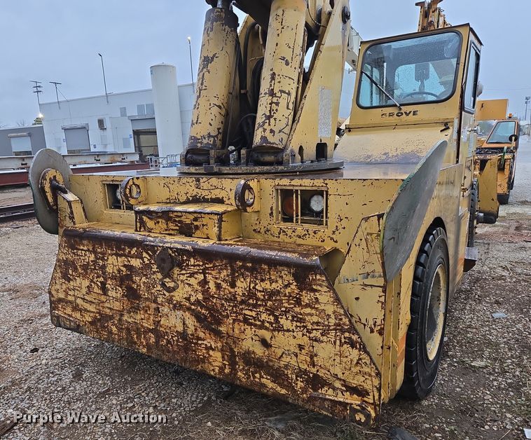 image for item DP6284 1990 Grove 1012 crane