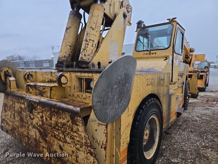 image for item DP6284 1990 Grove 1012 crane