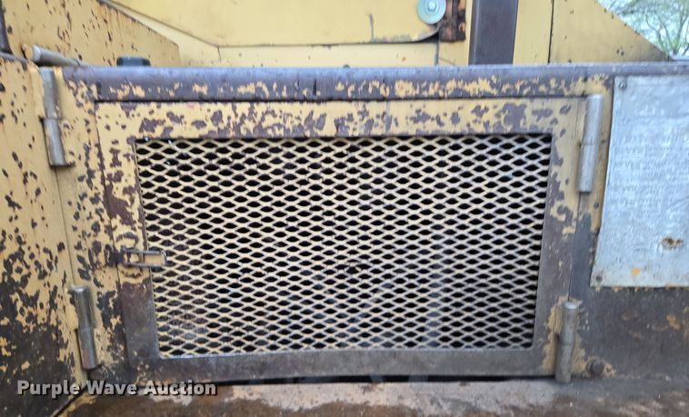 image for item DP6284 1990 Grove 1012 crane