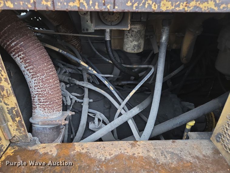 image for item DP6284 1990 Grove 1012 crane