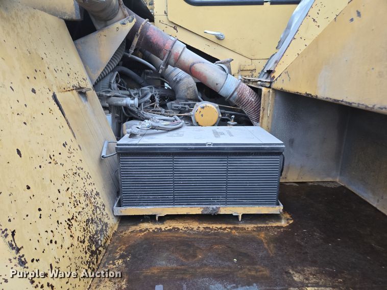 image for item DP6284 1990 Grove 1012 crane