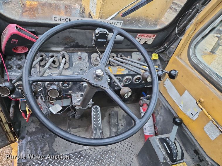 image for item DP6284 1990 Grove 1012 crane