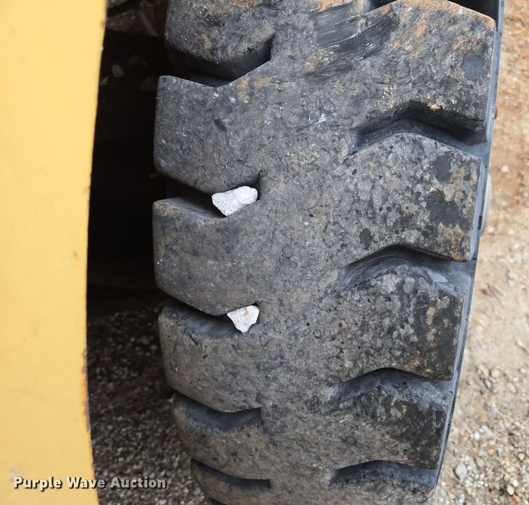 image for item DP6284 1990 Grove 1012 crane