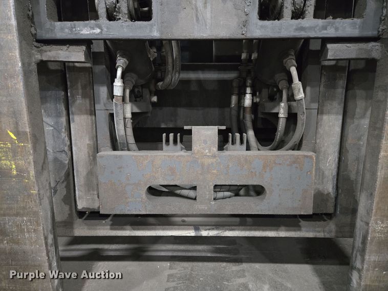 image for item DP6285 2013 Hubtex 3050-EL/T forklift