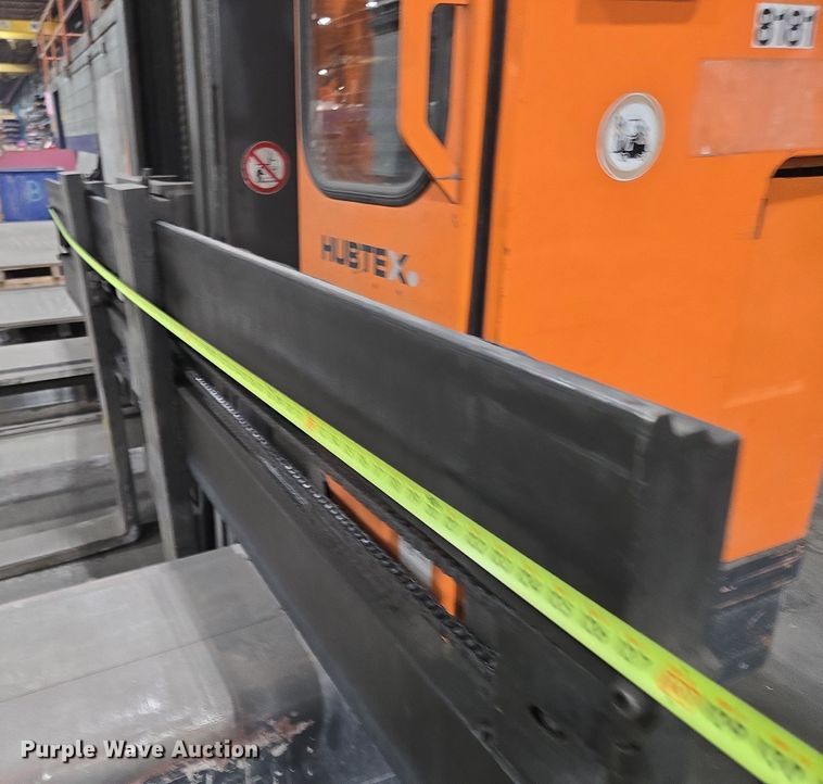 image for item DP6285 2013 Hubtex 3050-EL/T forklift