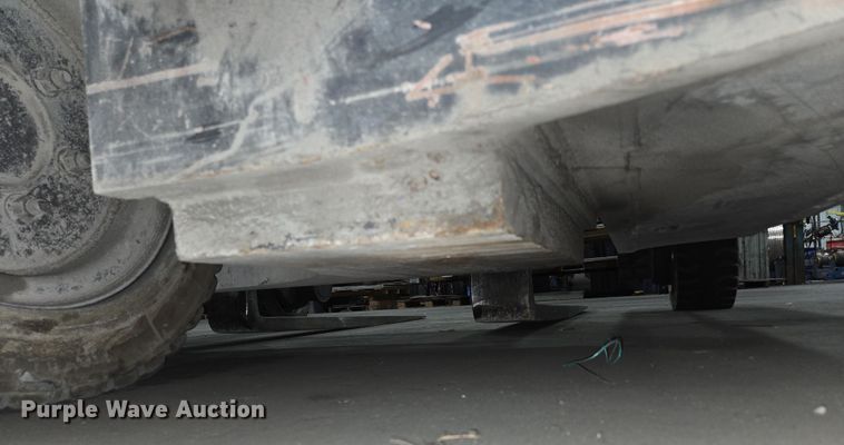 image for item DP6285 2013 Hubtex 3050-EL/T forklift