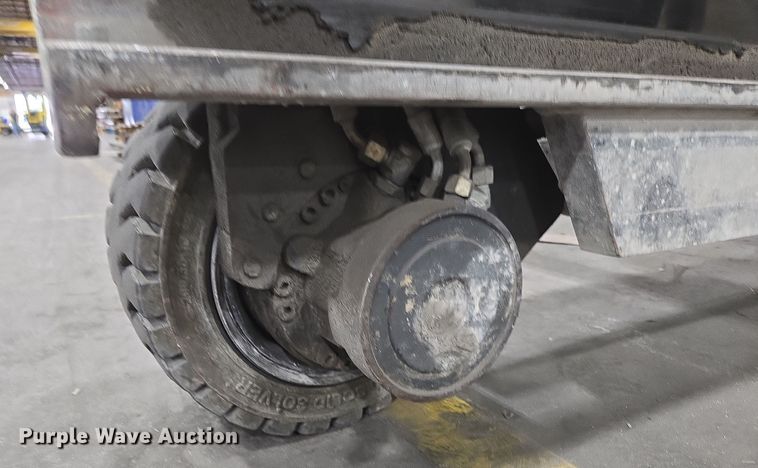 image for item DP6285 2013 Hubtex 3050-EL/T forklift