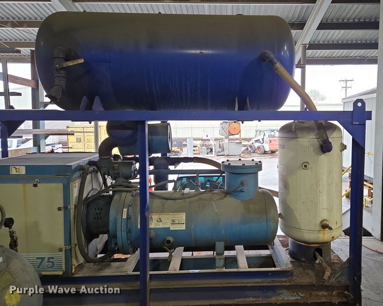 image for item DP6287 Quincy OMY75ACA31G air compressor