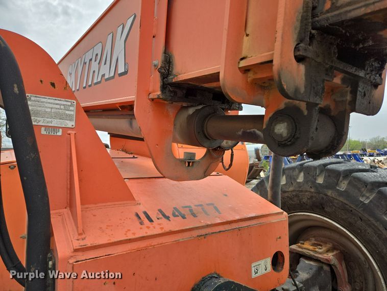 image for item DP6288 2009 Skytrak 10042 telehandler