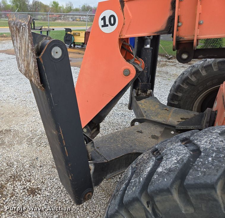 image for item DP6288 2009 Skytrak 10042 telehandler