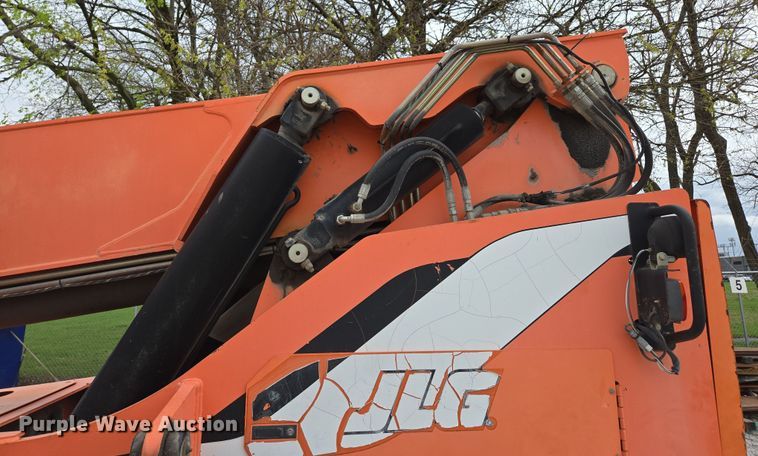 image for item DP6288 2009 Skytrak 10042 telehandler