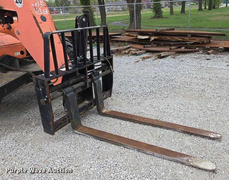 image for item DP6288 2009 Skytrak 10042 telehandler