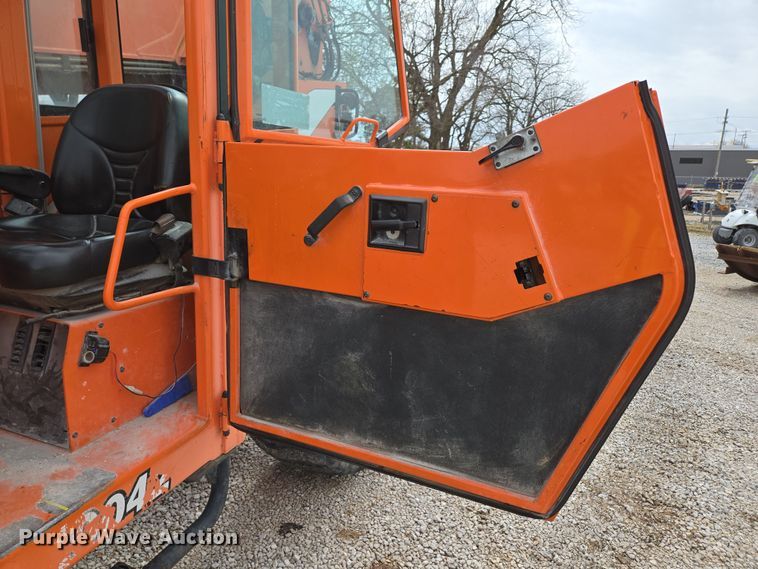image for item DP6288 2009 Skytrak 10042 telehandler